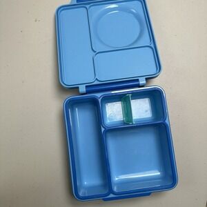 OmieBox Insulated Bento Box, 3 compartments, MISSING HOT FOOD CONTAINER